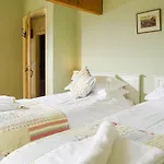 Spring Cottage-ukc6557 Natland