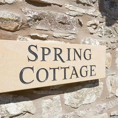 Holiday home Spring Cottage-ukc6557 Natland