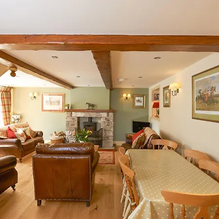 Holiday home Spring Cottage-ukc6557 *